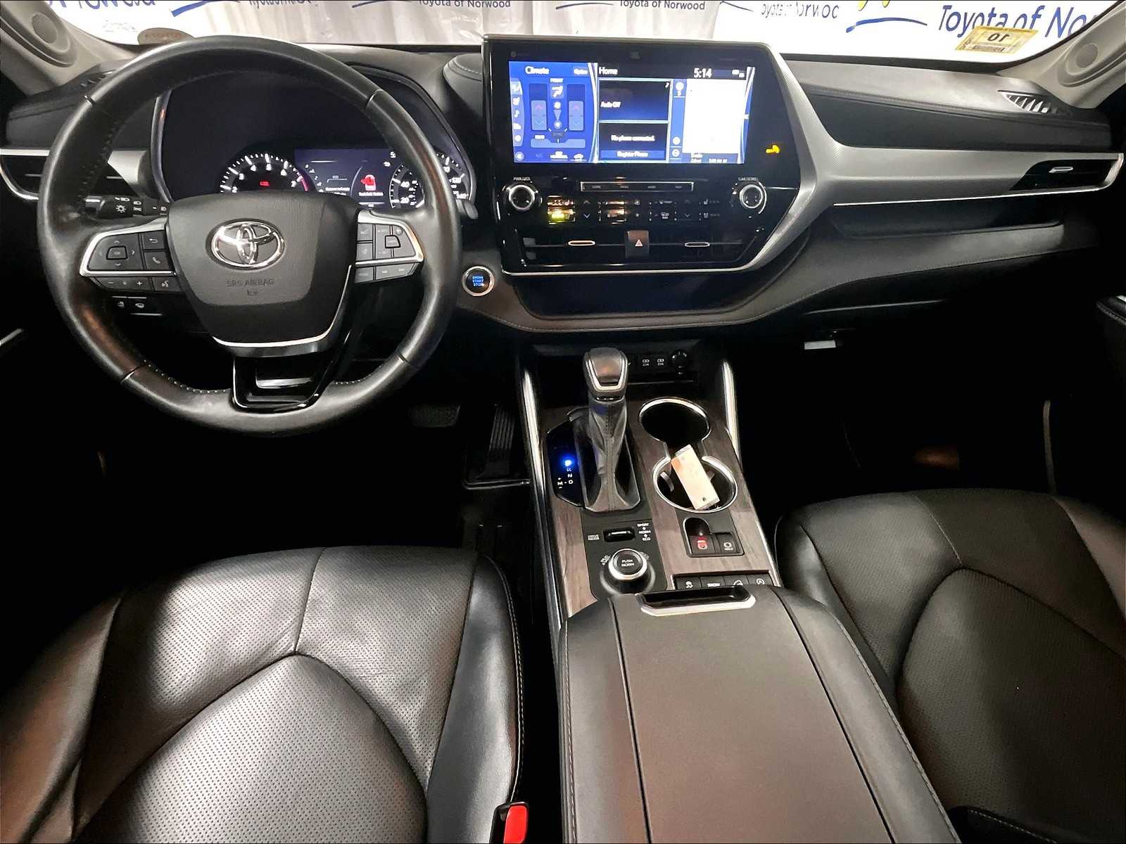 2021 Toyota Highlander Platinum photo 20