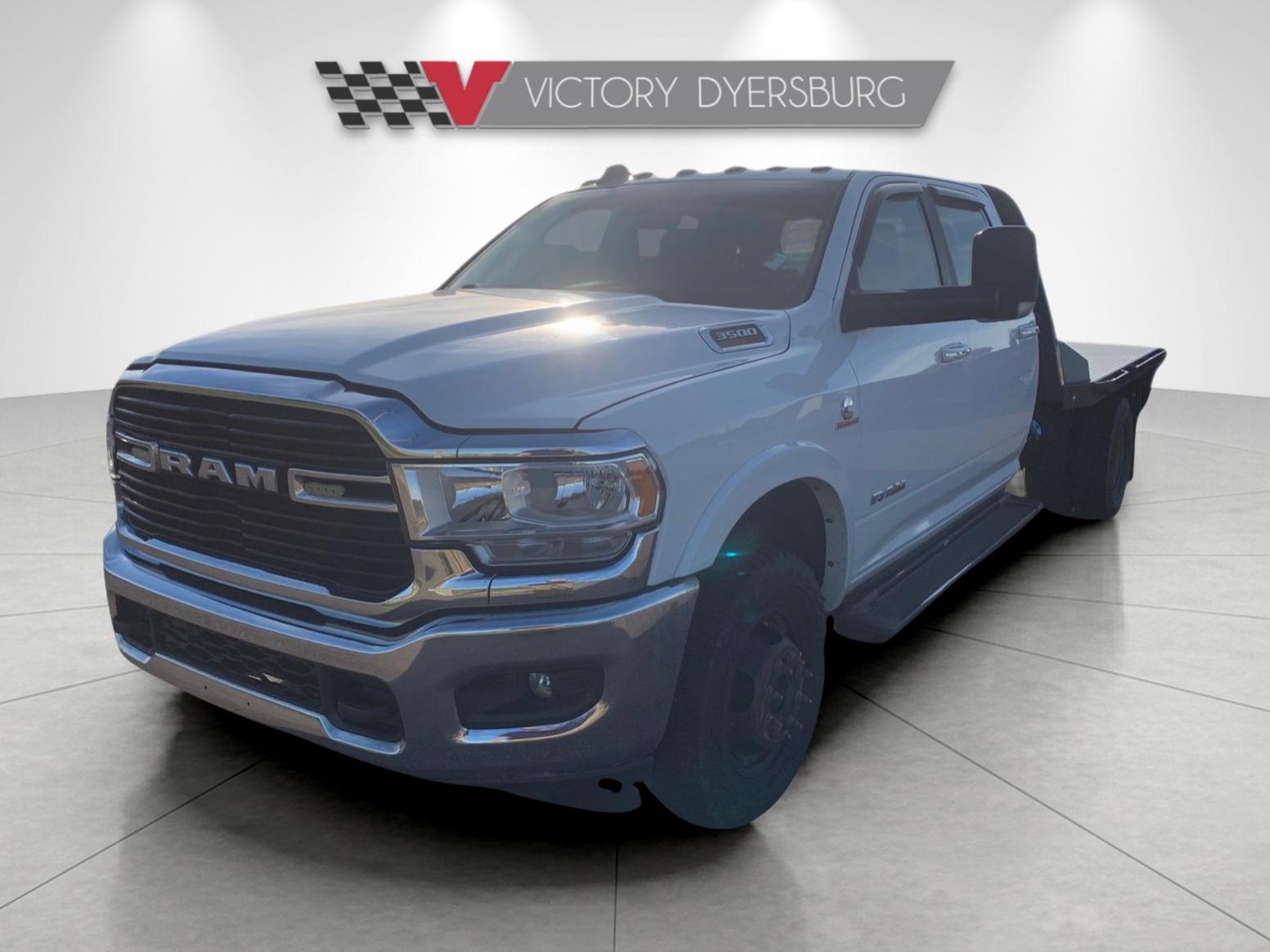 2019 Ram 3500 SLT photo 3