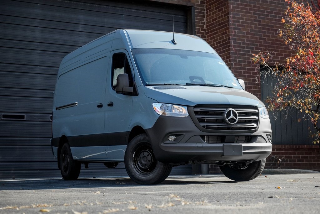 2026 Mercedes-Benz Sprinter Cargo Van Base's photo