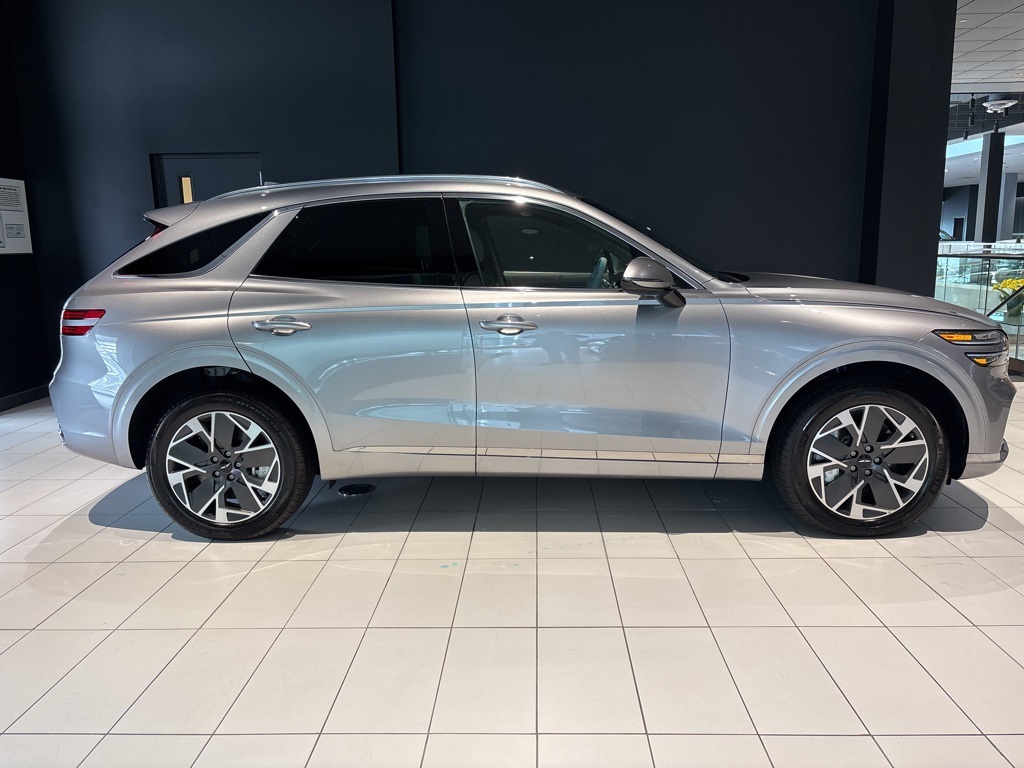 Used 2026 GENESIS GV70 Base with VIN 5NMMCET16TH006285 for sale in White Plains, NY