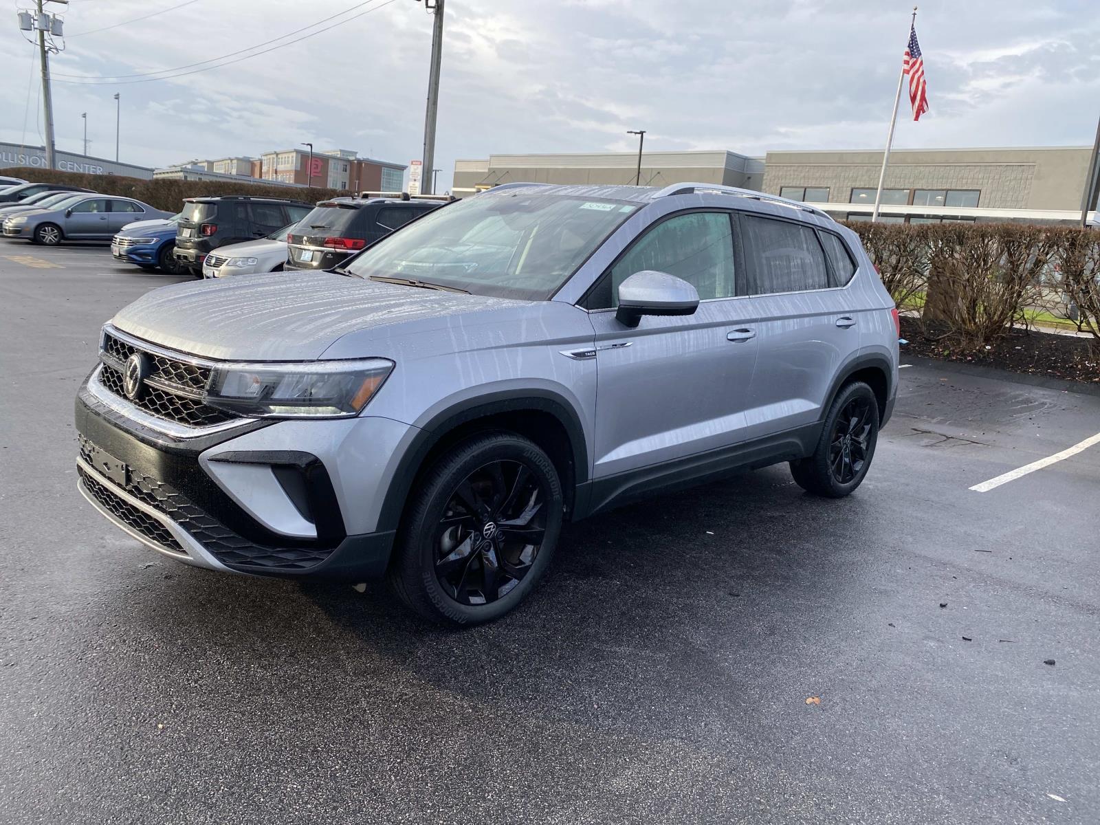 2023 Volkswagen Taos SE