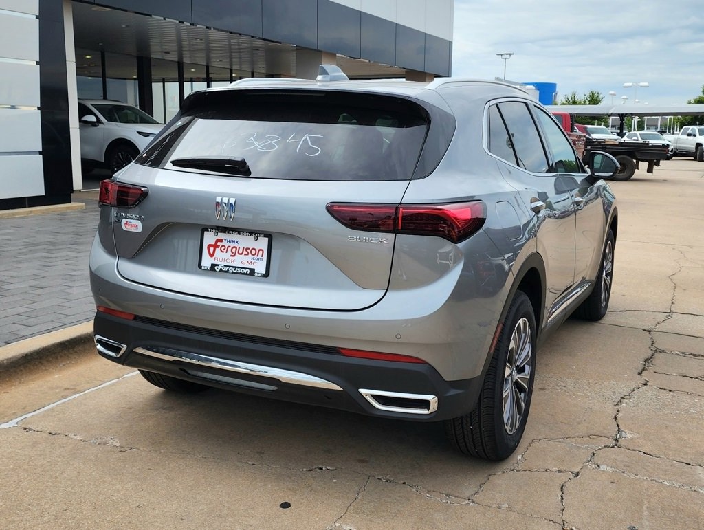 2025 Buick Envision Preferred photo 2
