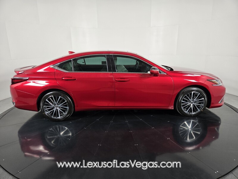 2025 Lexus ES 300 photo 2