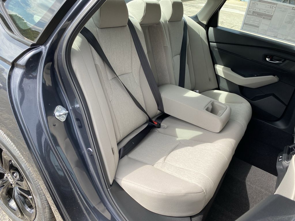 2025 Honda Accord SE photo 29