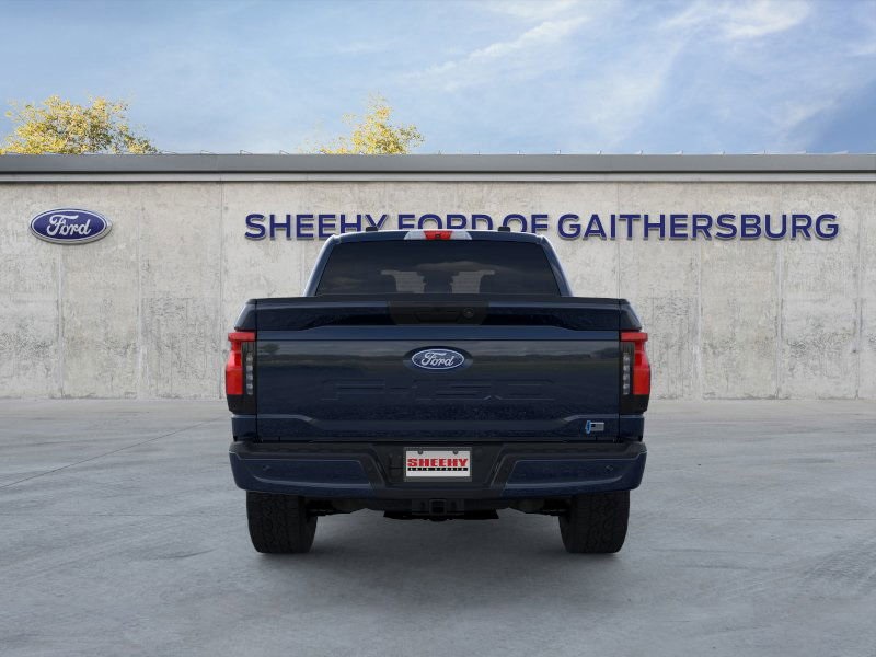 2025 Ford F-150 Lightning XLT photo 6