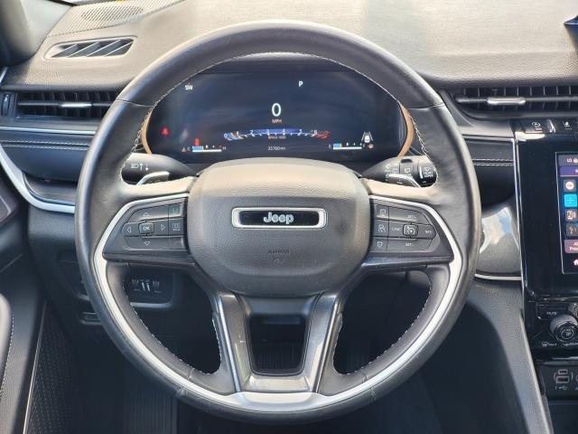 2022 Jeep Grand Cherokee Altitude photo 18