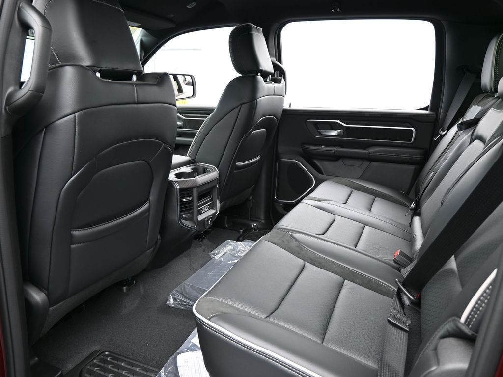 2025 Ram 1500 Laramie photo 25