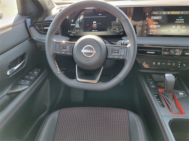 2025 Nissan Kicks SR photo 24