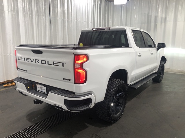 2020 Chevrolet Silverado 1500 RST photo 2