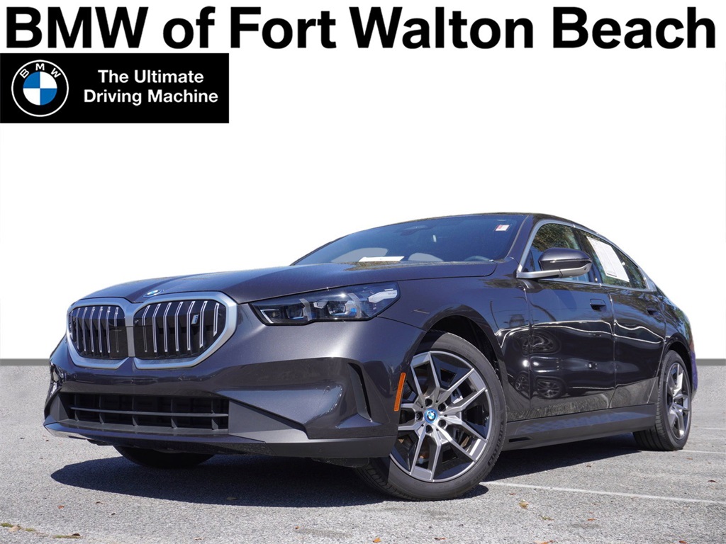 New 2024 Gray BMW eDrive40 image 1