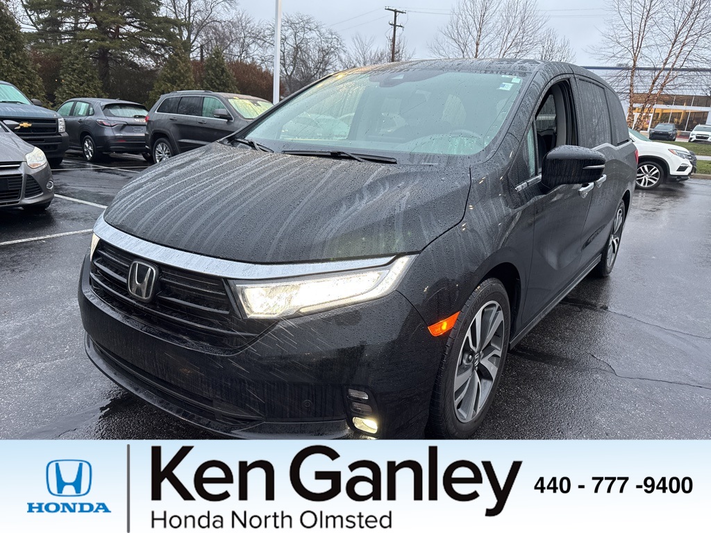 2024 Honda Odyssey Touring's photo