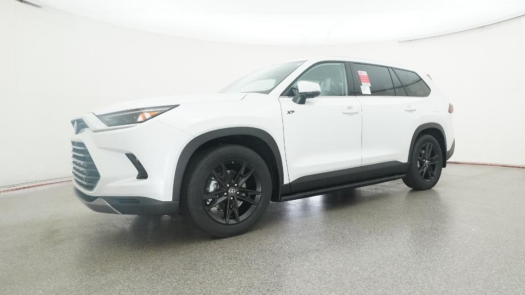 2026 Toyota Grand Highlander Limited photo 6