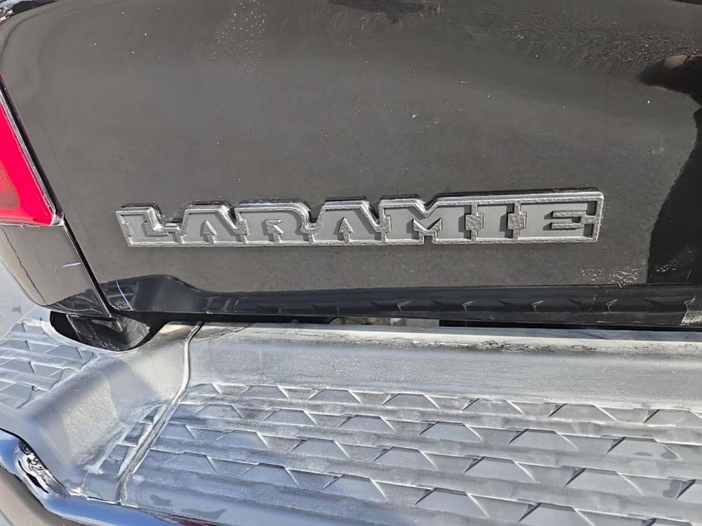2025 Ram 2500 Laramie photo 7