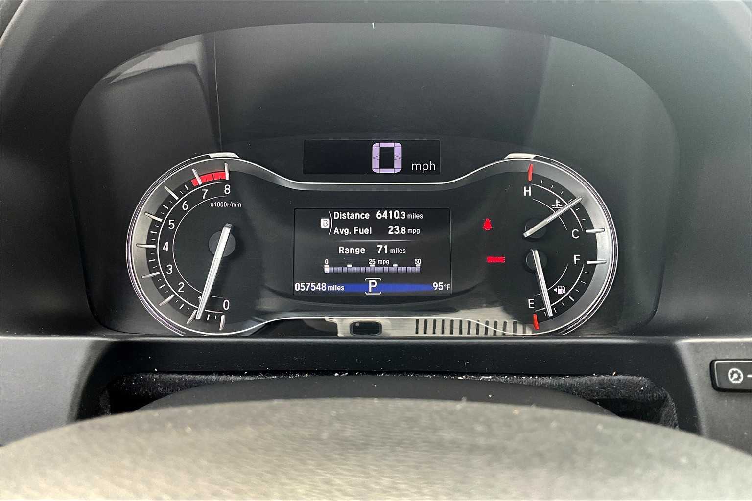 2017 Honda Pilot EX photo 24