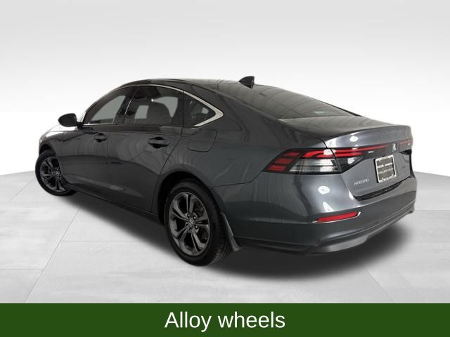 2023 Honda Accord EX photo 5