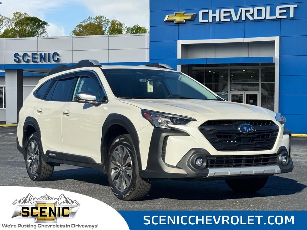 2024 Subaru Outback Touring's photo