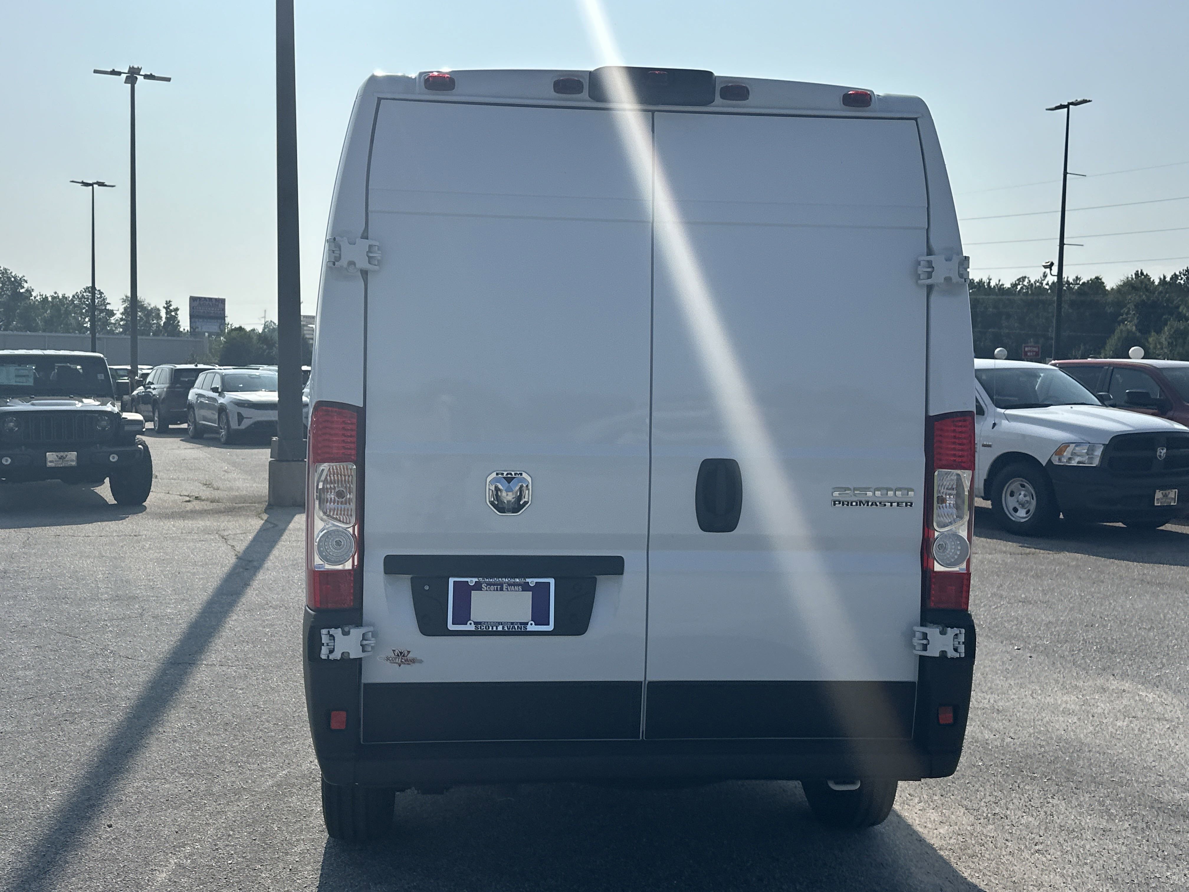 2025 Ram ProMaster 2500 photo 4