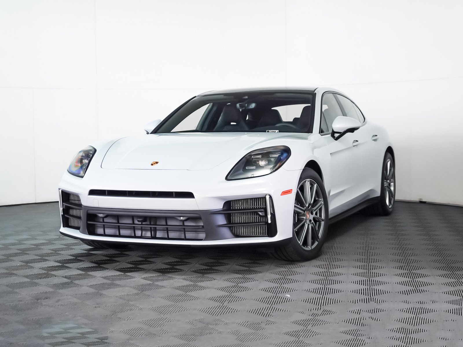 2026 Porsche Panamera