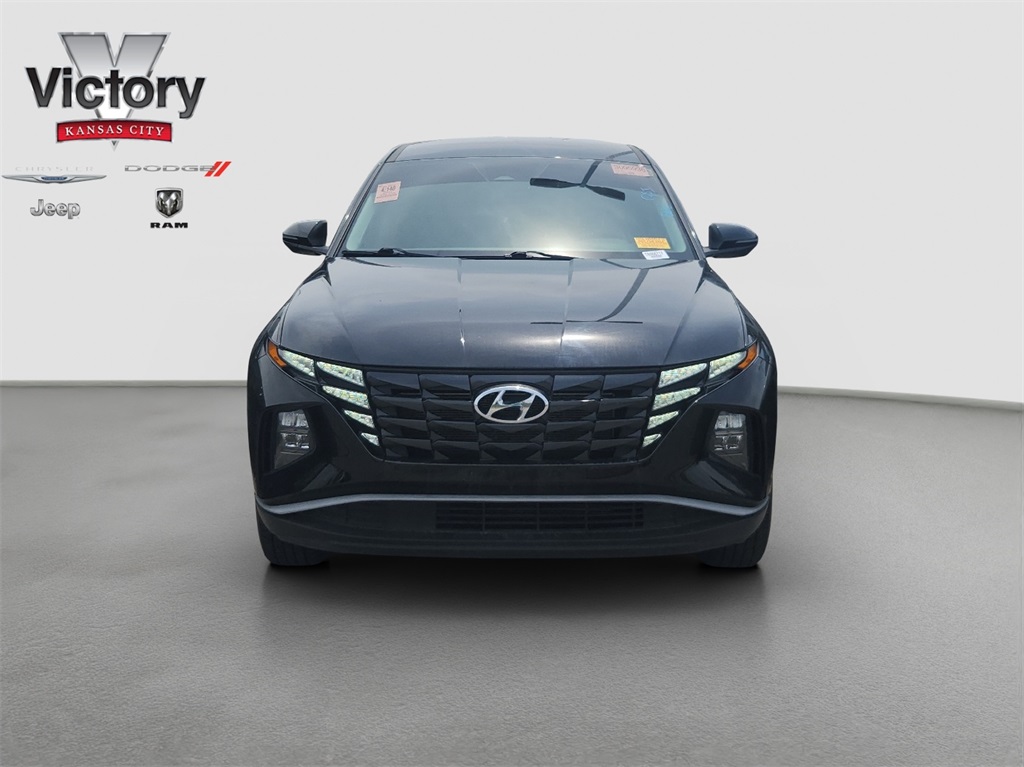 Used 2022 Hyundai Tucson SE with VIN 5NMJACAE4NH066717 for sale in Kansas City