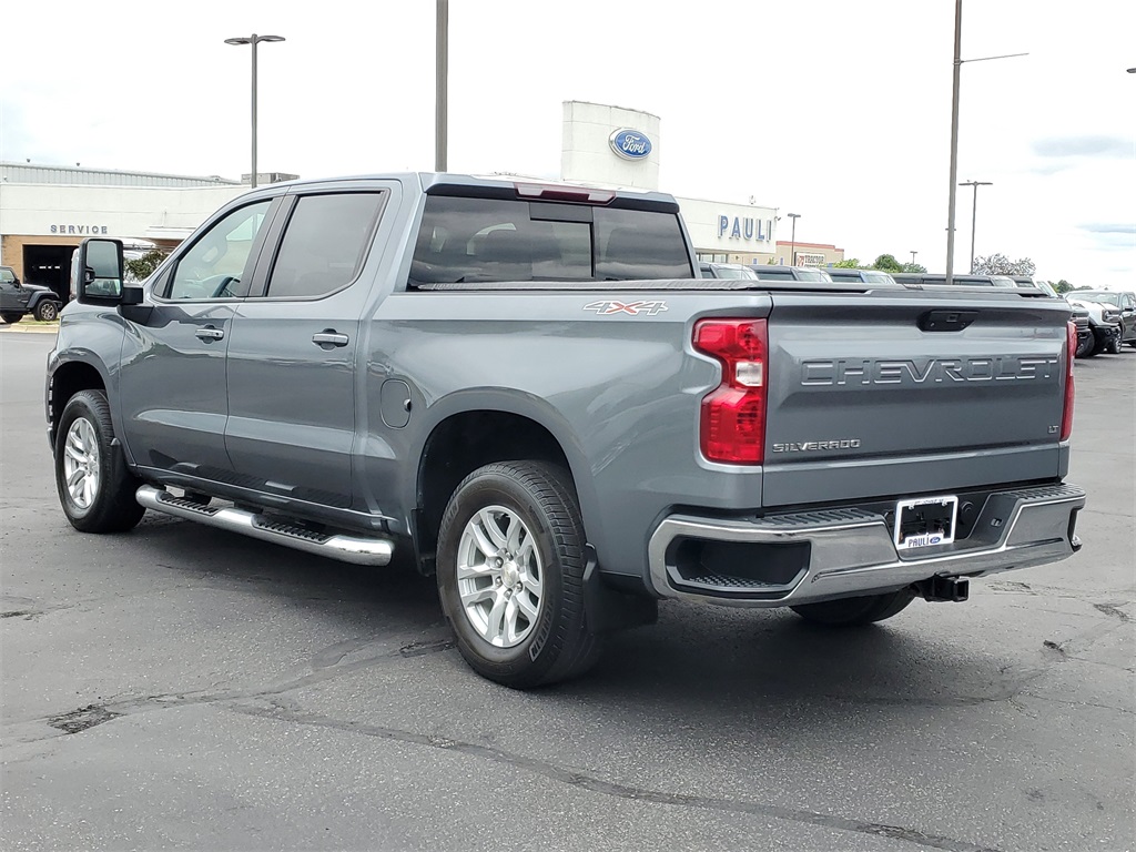2020 Chevrolet Silverado 1500 LT photo 2