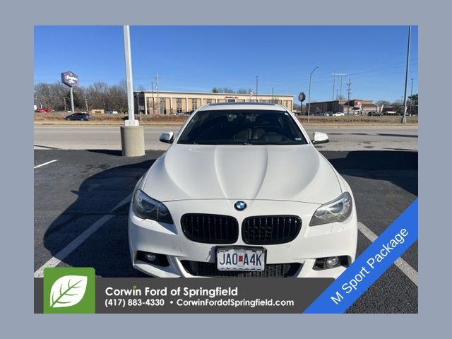 2015 BMW 5 Series 550i's photo