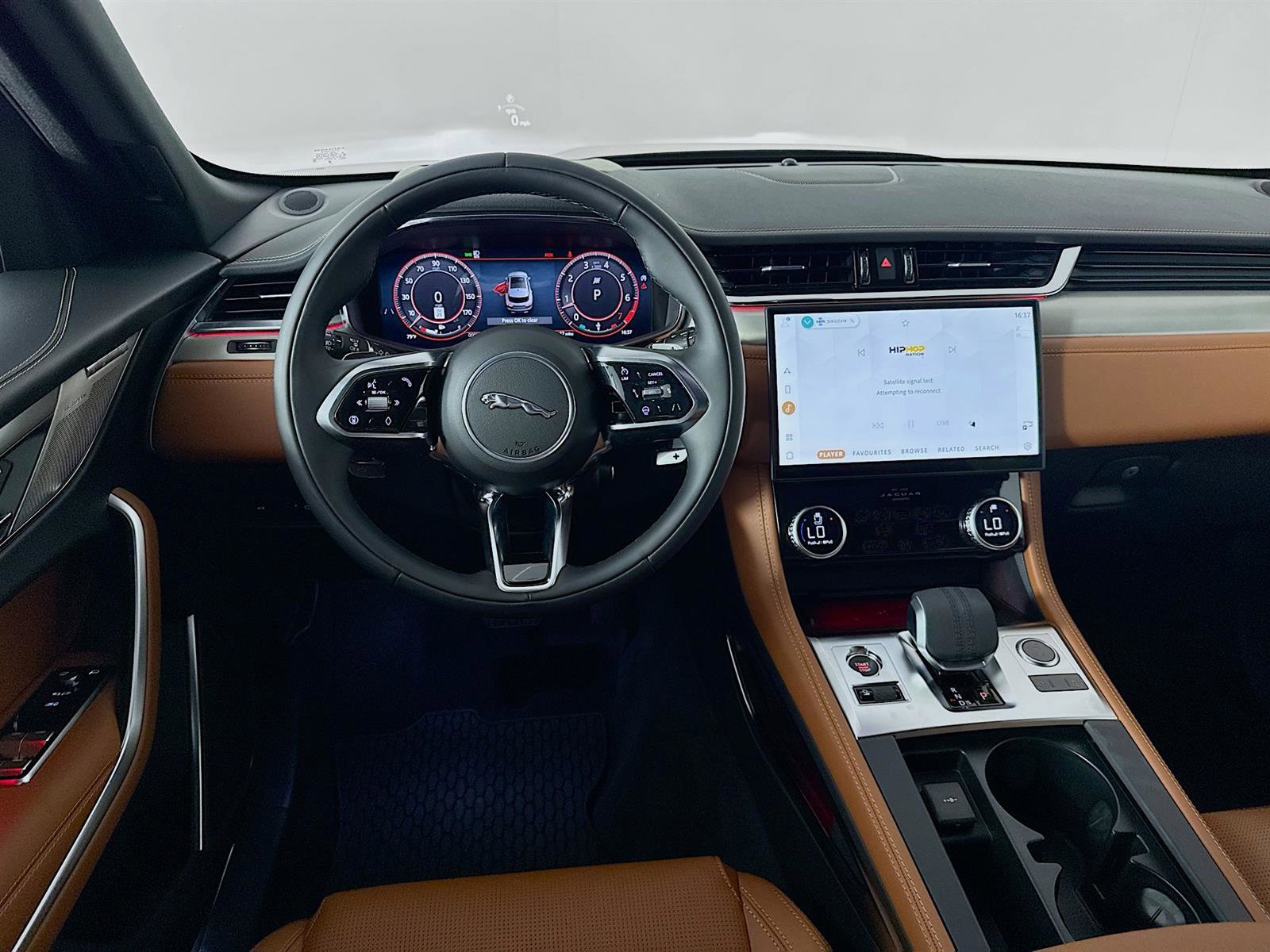 2026 Jaguar F-PACE P250 R-Dynamic S photo 21