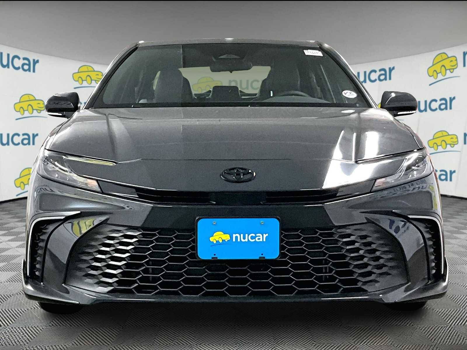 2025 Toyota Camry SE photo 2