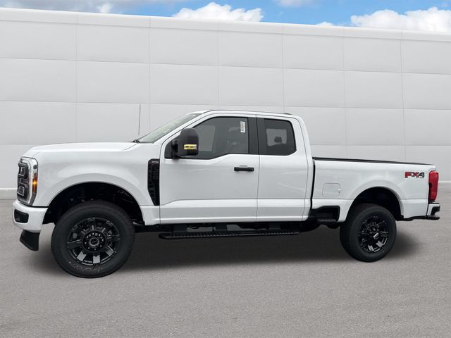 2026 Ford F-350 XL photo 2