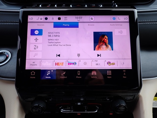 2025 Jeep Grand Cherokee Limited photo 19