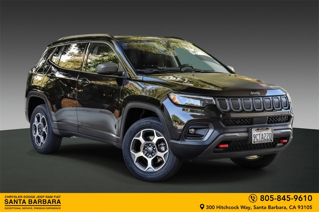 2022 Jeep Compass Trailhawk's photo