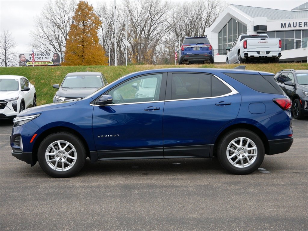 2023 Chevrolet Equinox LT photo 4