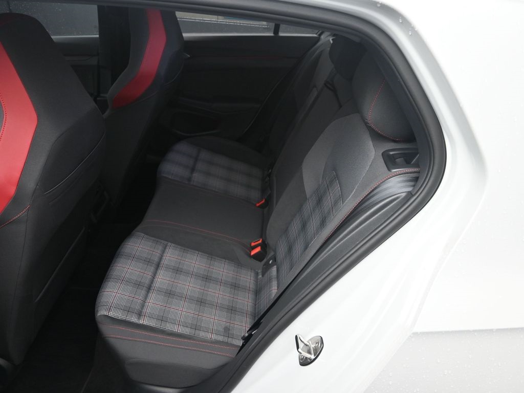 2024 Volkswagen Golf GTI S photo 7