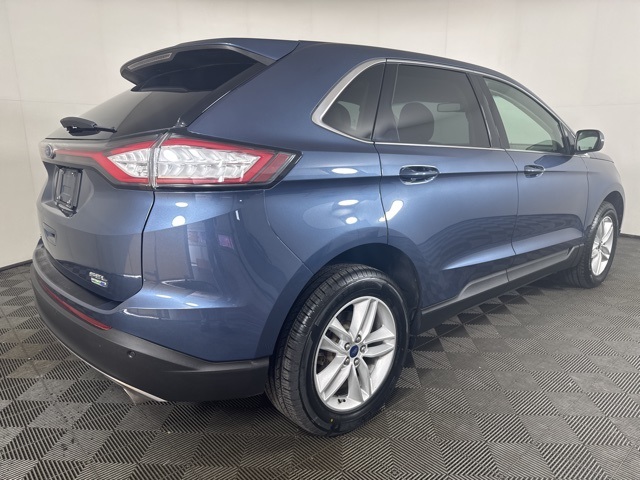 2018 Ford Edge SEL photo 2