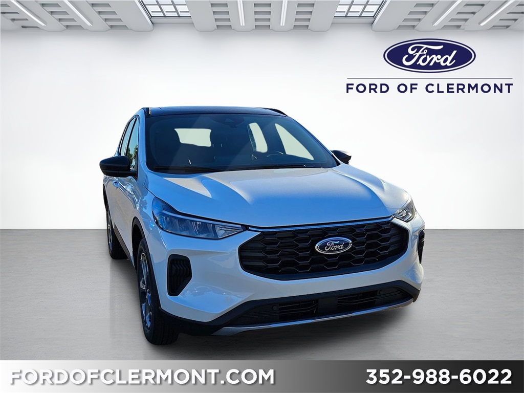 2026 Ford Escape ST-Line's photo