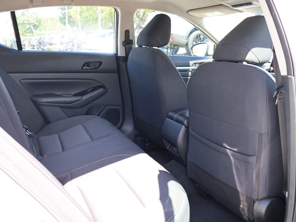 2023 Nissan Altima 2.5 SV photo 33