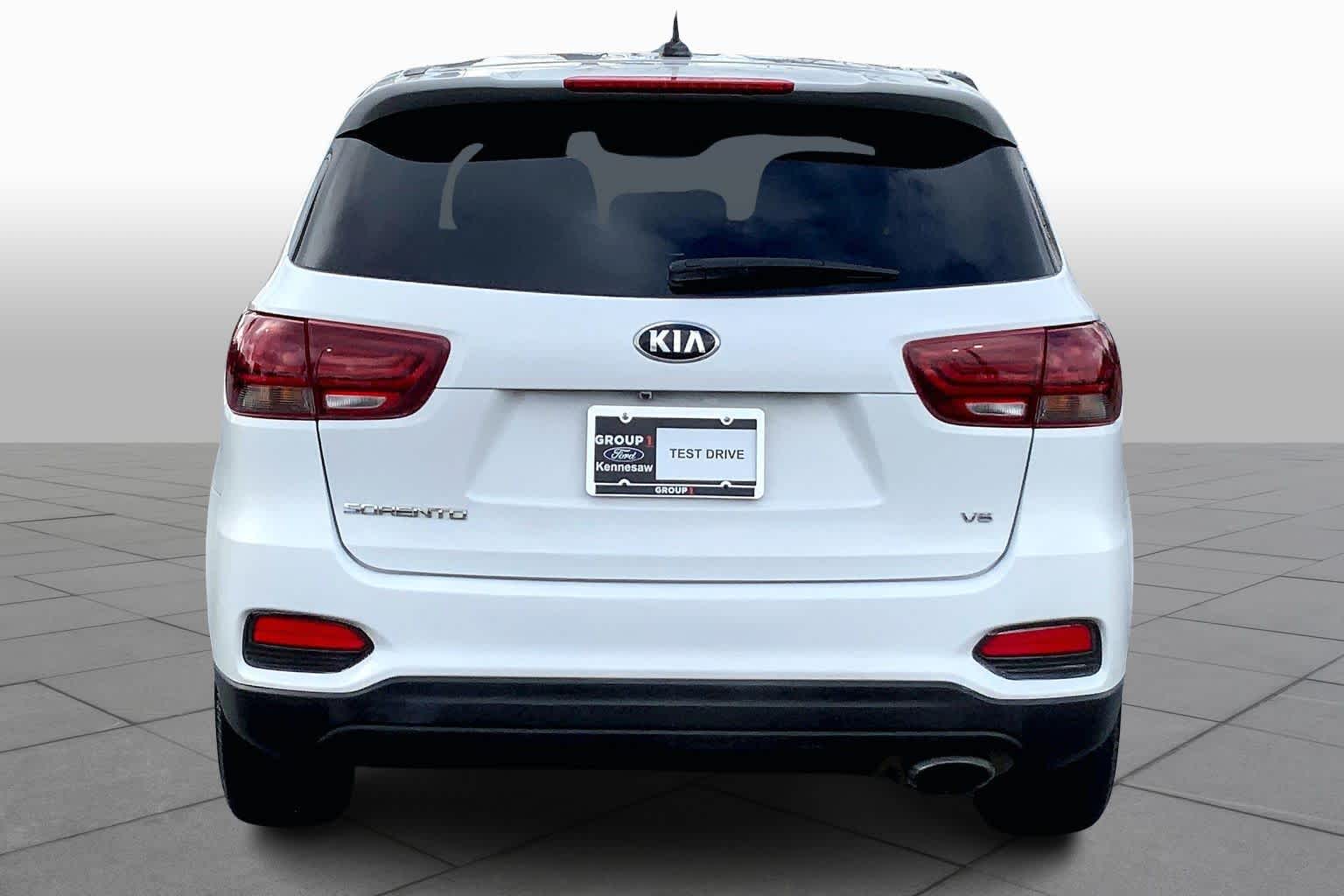 2020 Kia Sorento LX V6 photo 4