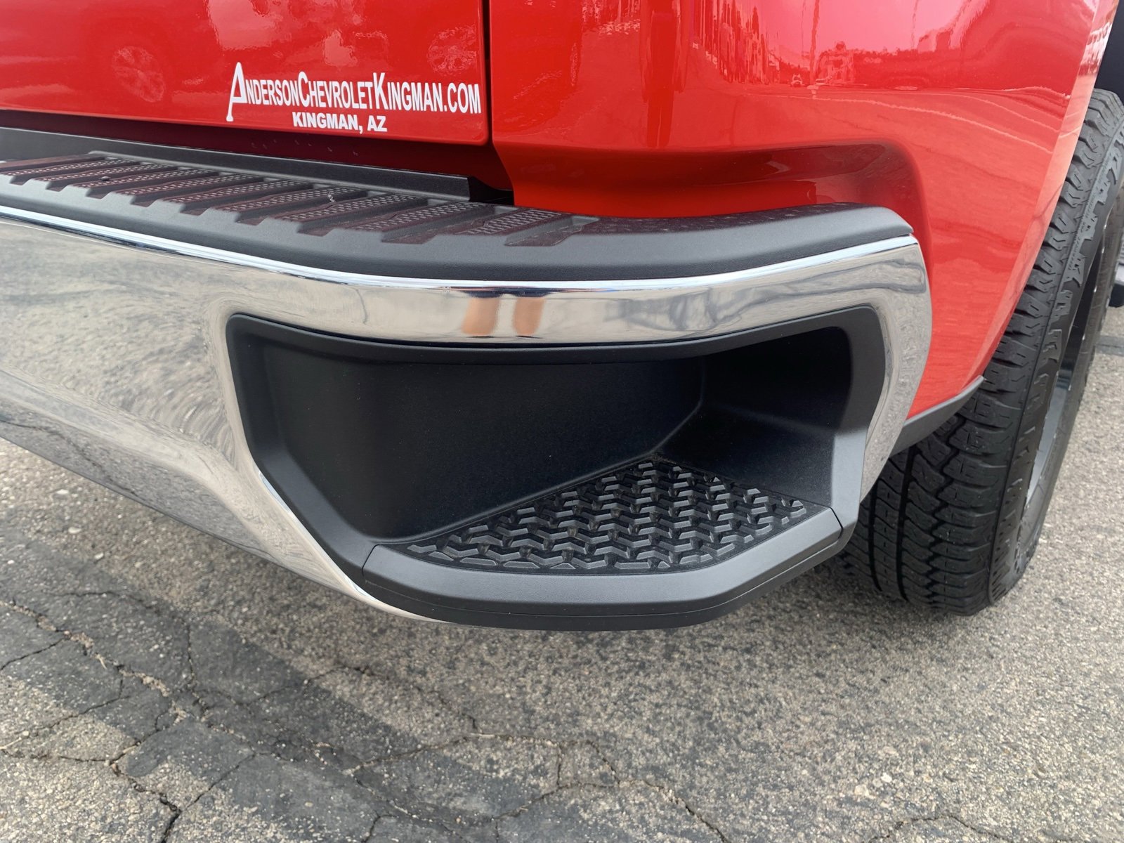 2023 Chevrolet Silverado 1500 LT photo 8