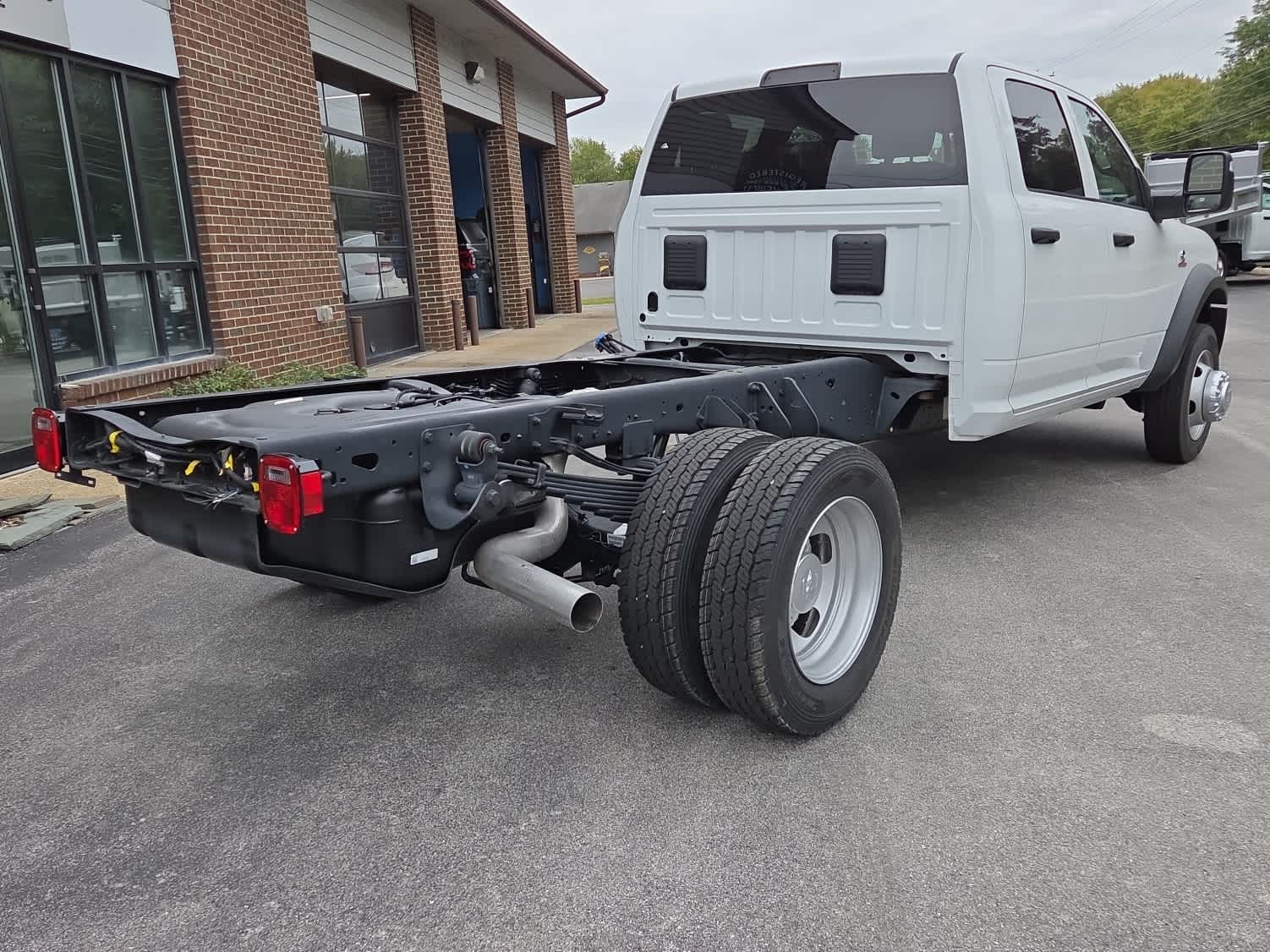 2025 Ram 5500 Tradesman photo 4