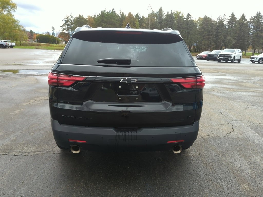 2023 Chevrolet Traverse Cloth photo 3