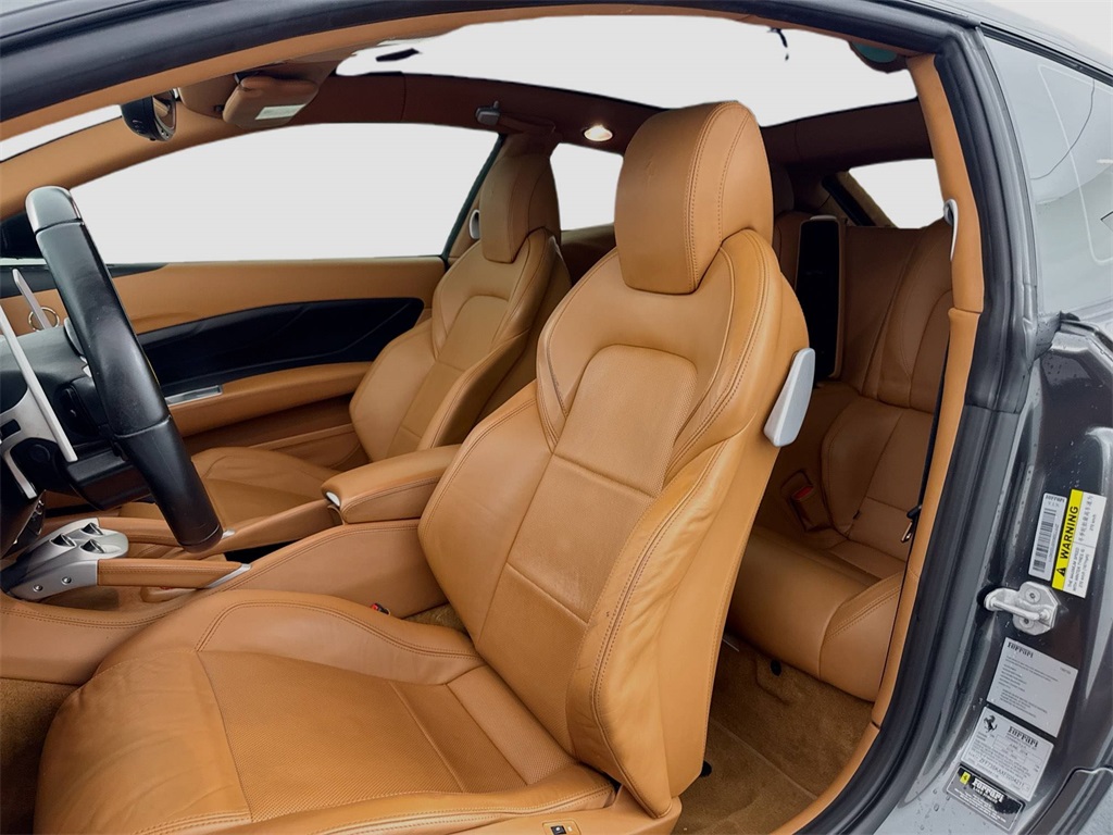2015 Ferrari FF Base photo 20