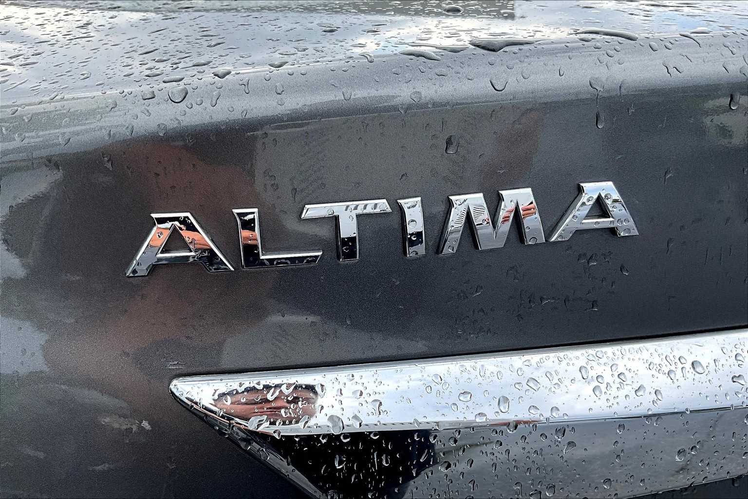 2015 Nissan Altima 2.5 S photo 28