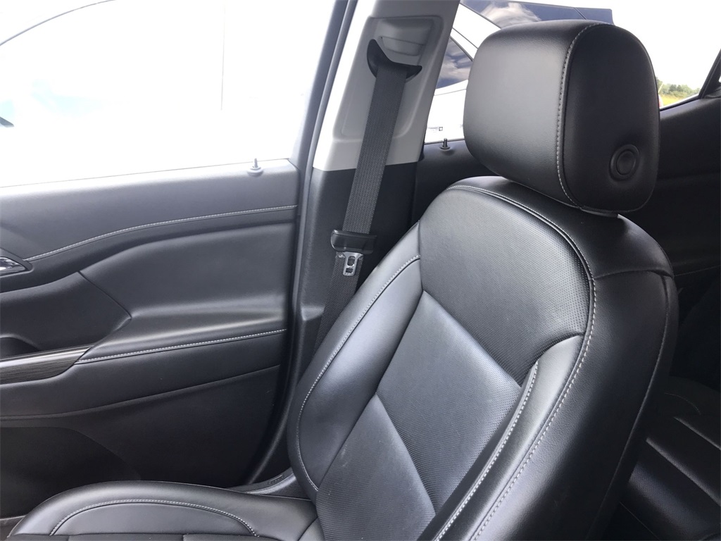 2023 Gmc Acadia SLT photo 24