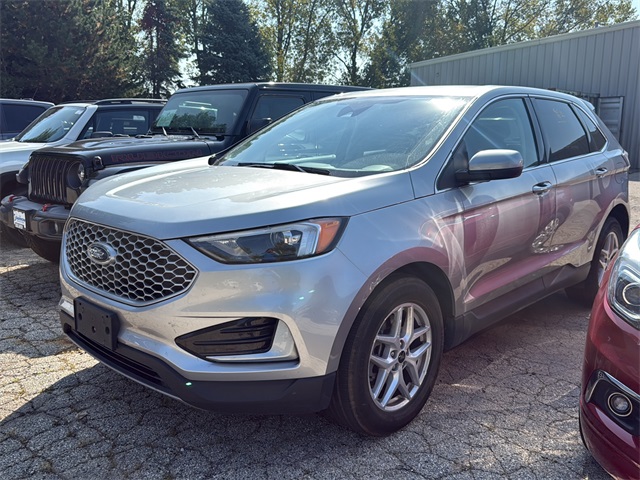 2023 Ford Edge