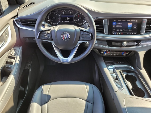 2023 Buick Enclave Essence photo 11