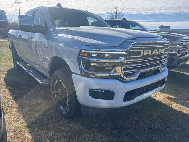 2025 Ram 2500 Laramie photo 4