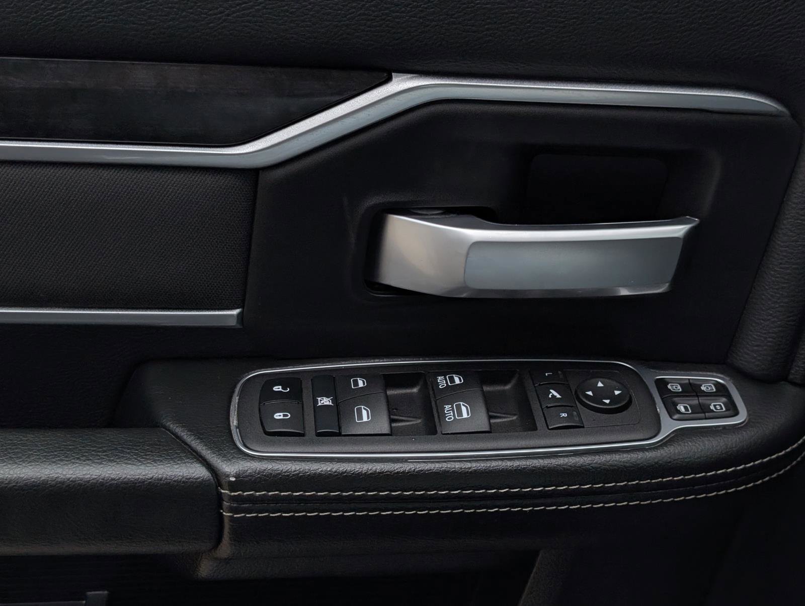 2024 Ram 2500 Big Horn photo 24