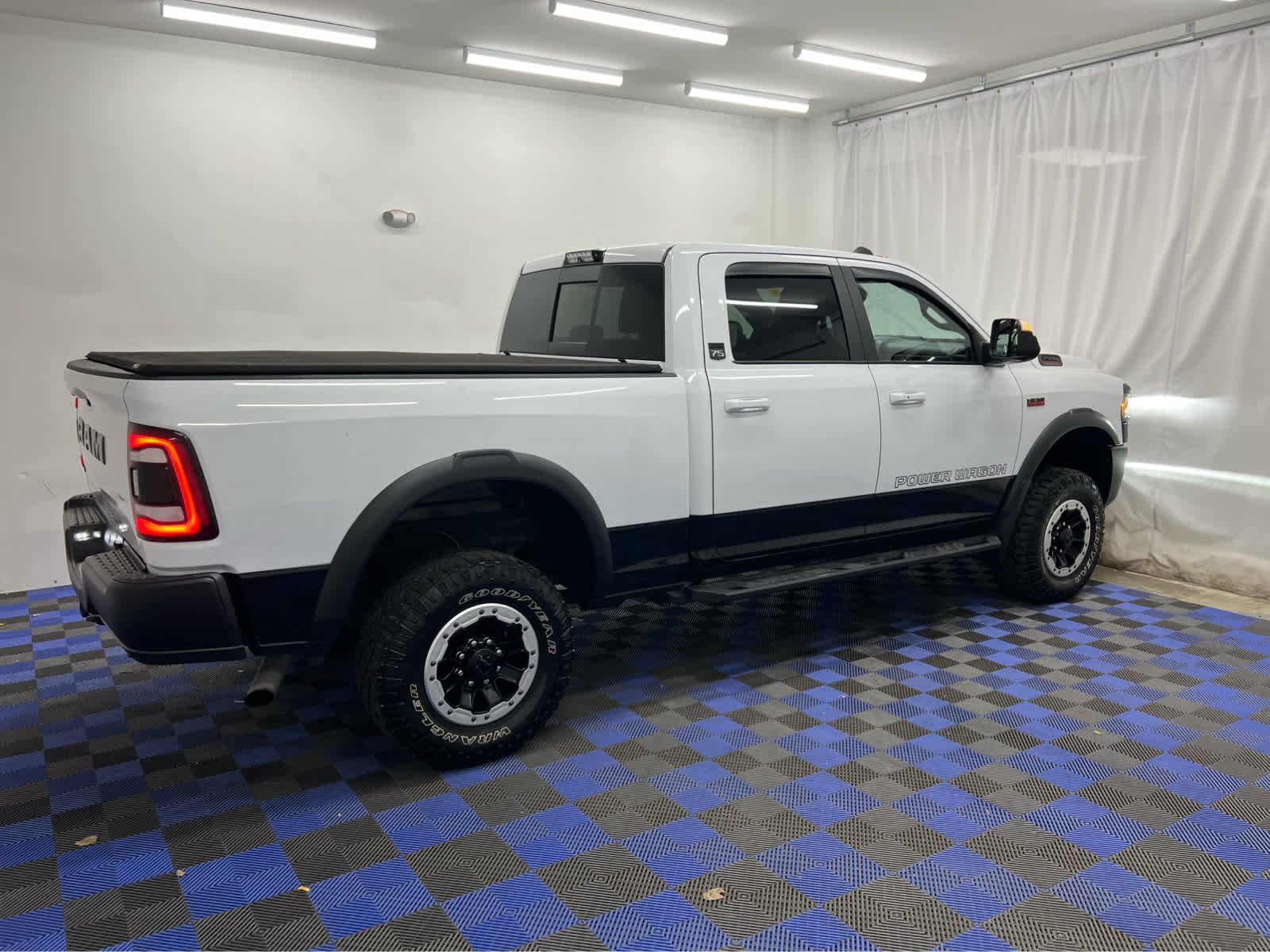2021 Ram 2500 Power Wagon photo 4