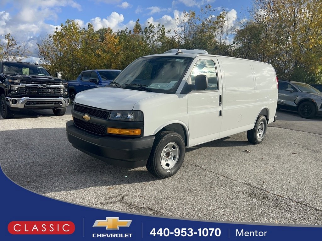 2025 Chevrolet Express Cargo Work Van's photo
