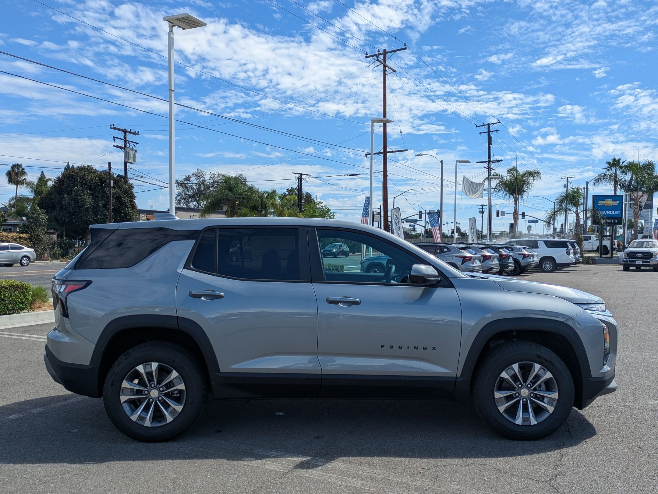 2026 Chevrolet Equinox LT photo 6