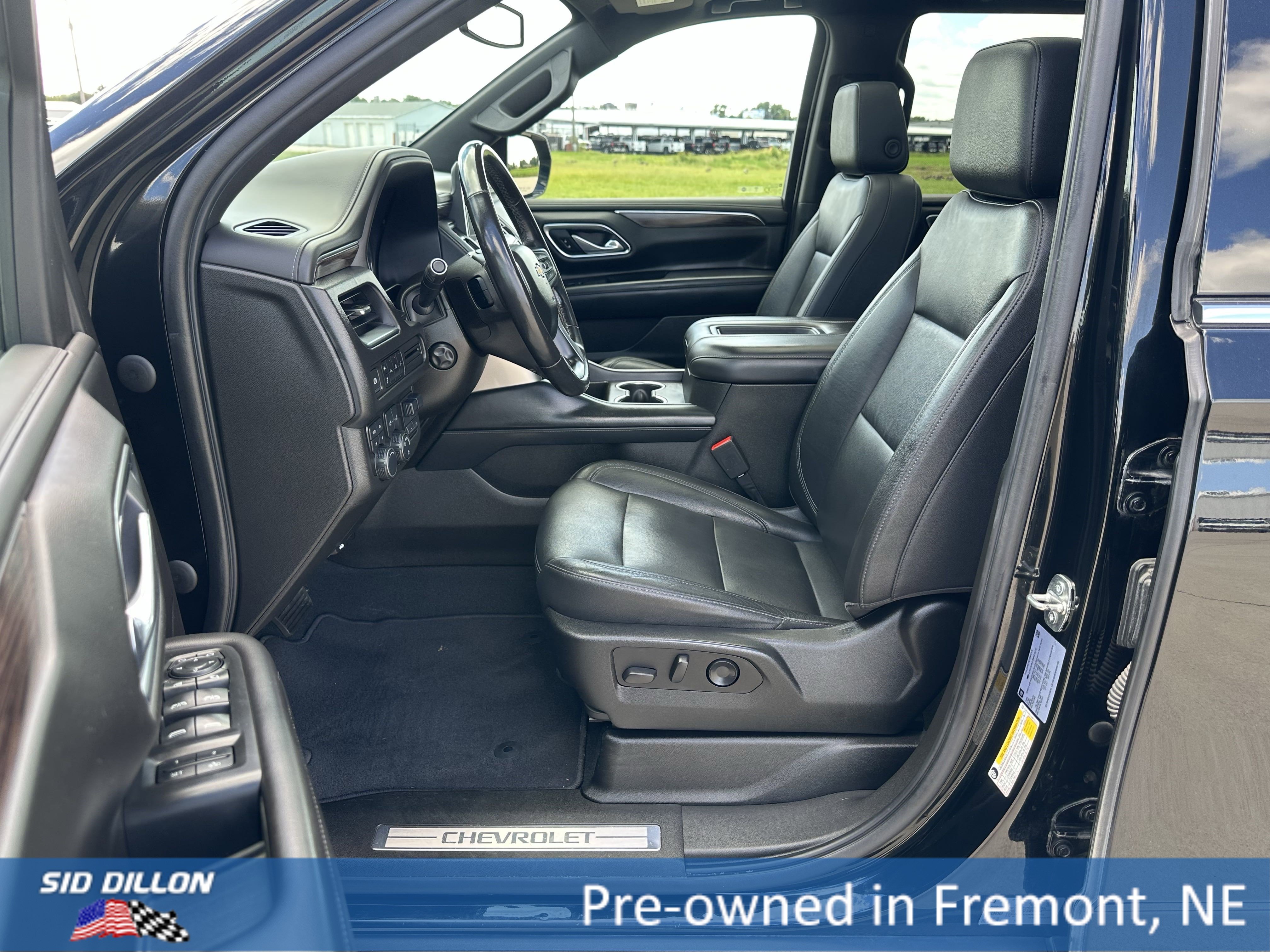 2021 Chevrolet Tahoe LT photo 4